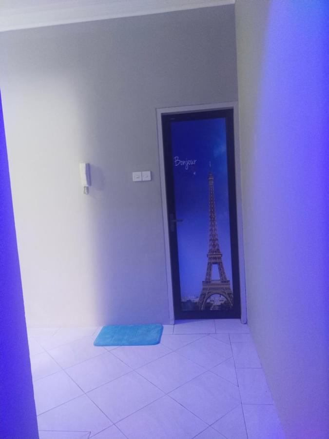 Cmk Apartmen Mutiara Tower 3 Bedroom Kota Bharu#Netflix 외부 사진