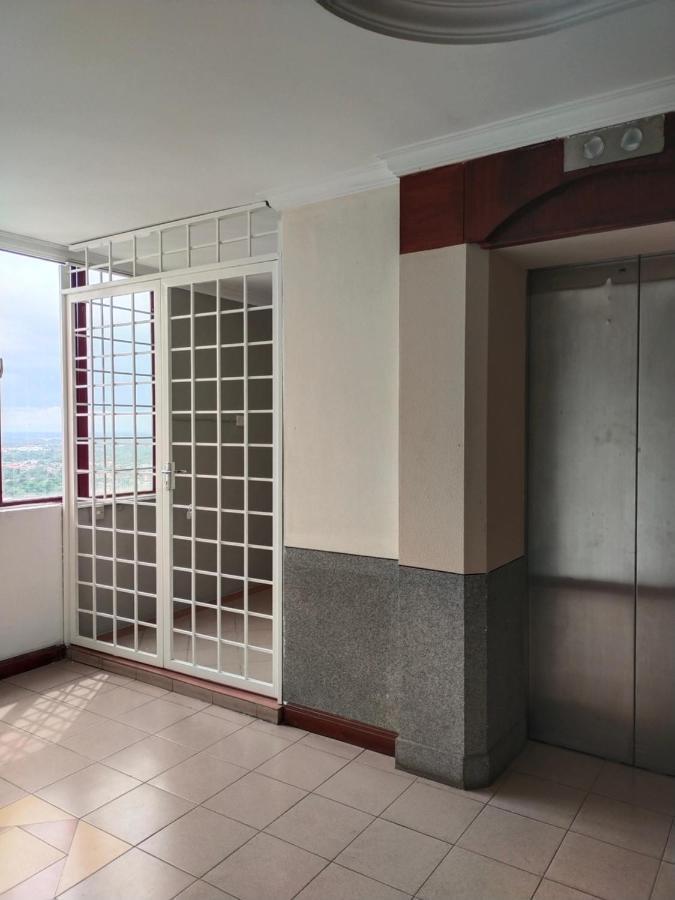 Cmk Apartmen Mutiara Tower 3 Bedroom Kota Bharu#Netflix 외부 사진